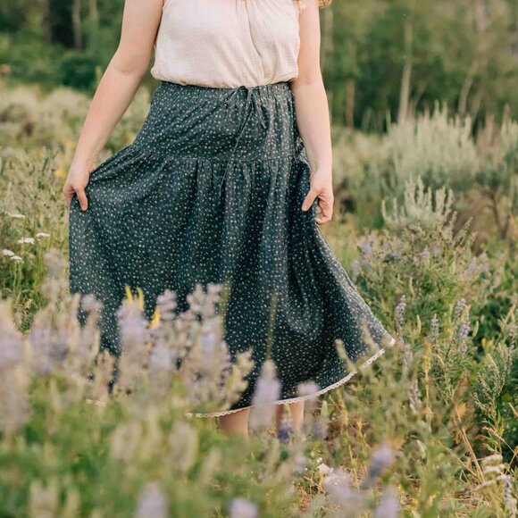 Shop Dahl Christie Skirt - Picture 3 of 3